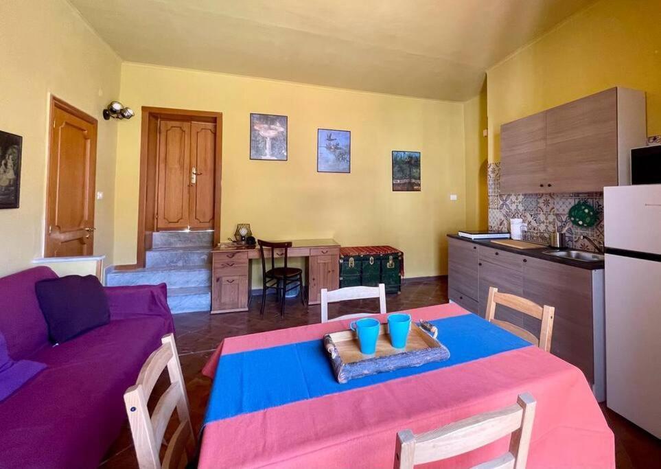 Appartamento Spaccanapoli Top, Your House In The Old Town Esterno foto