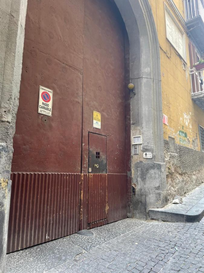 Appartamento Spaccanapoli Top, Your House In The Old Town Esterno foto